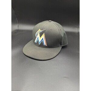 New Era 59-50 Miami Marlins Size 7-1/8 Fitted Hat Black MLB Baseball Cap